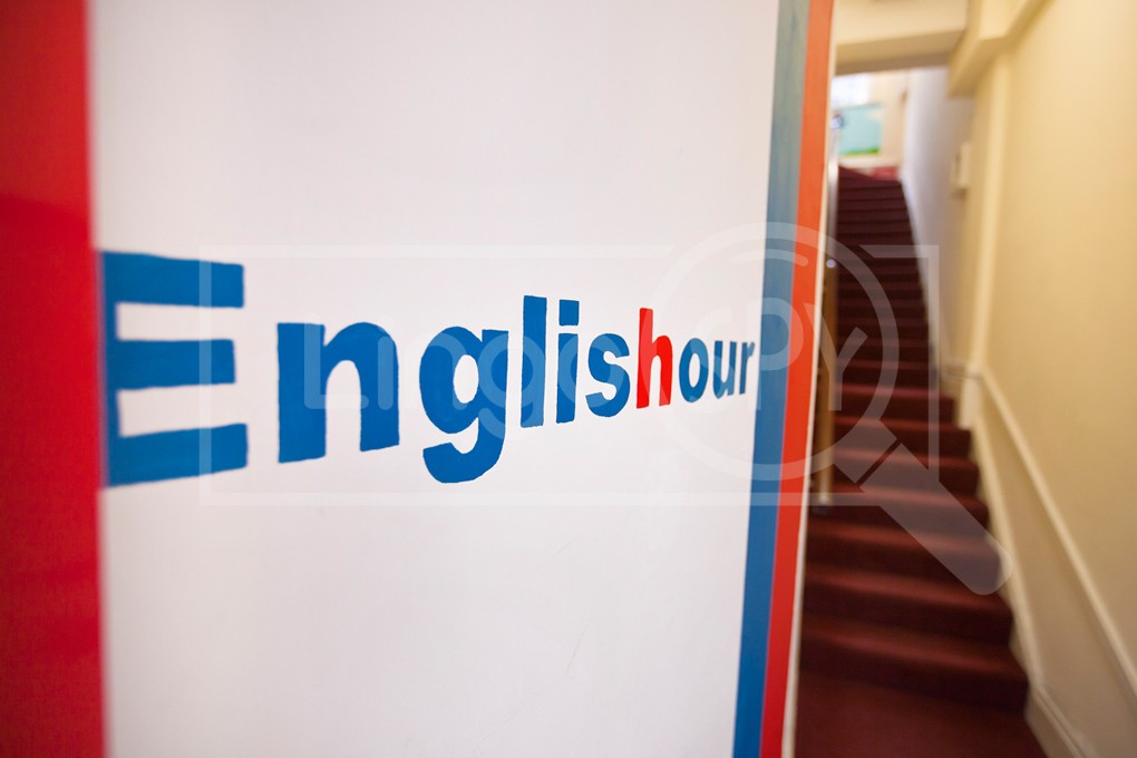 Englishour